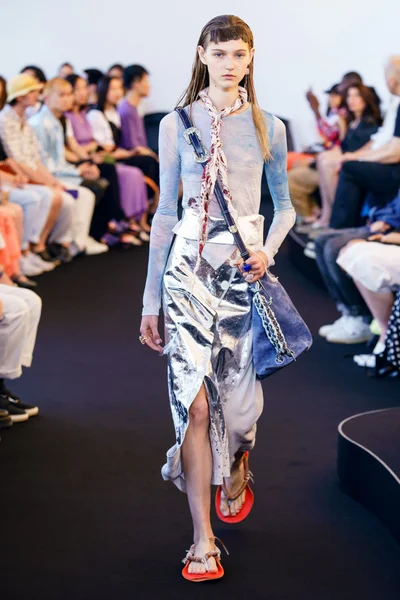 Look 33